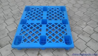 南昌鵬鷺工貿 專注高品質塑料托盤，打造專業倉儲解決方案